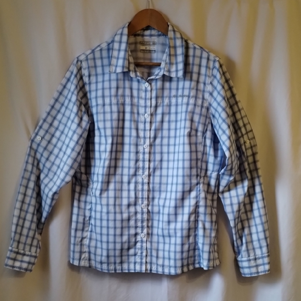 Columbia Women Blue and White Plaid Shirt.